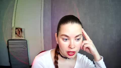 Snapshot of alicexfresh chatting on May 15, 8:32 am AlicexFresh online show from May 15, 8:32 am