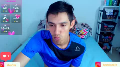 CATALINA Y ANDRES online show from February 13, 2:34 am