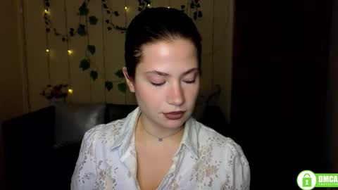 Alicia online show from November 24, 12:27 pm