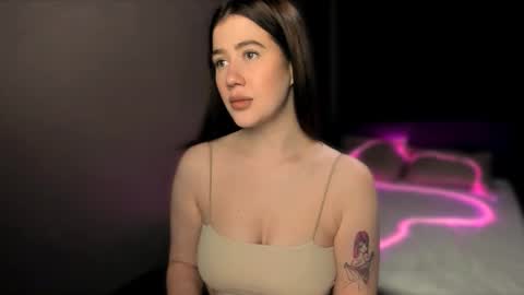 Snapshot of alicia_hines chatting on September 13, 7:57 pm Alicia online show from September 13, 7:57 pm