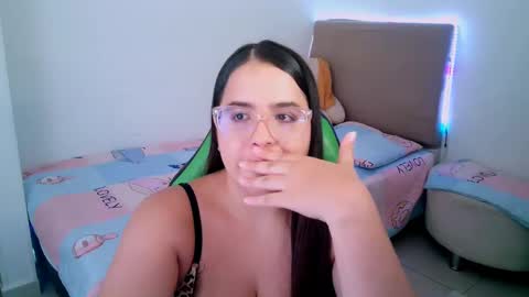 alison online show from February 22, 9:15 pm