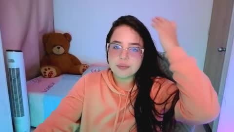 alison online show from April 7, 6:19 pm