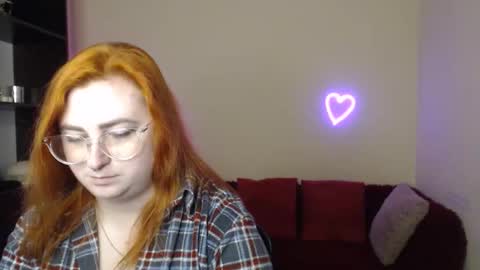 Alicia online show from November 28, 7:33 am