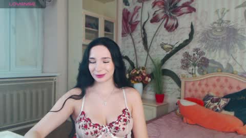 Veronica online show from December 17, 12:54 pm
