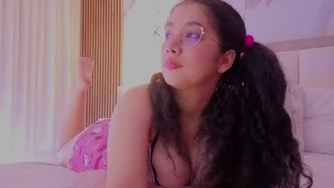 Snapshot of alicialevy chatting on March 20, 11:26 am LUNA online show from March 20, 11:26 am