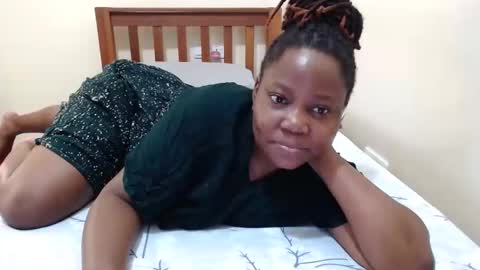 Snapshot of alicialust1 chatting on December 20, 5:04 am alicialust1 online show from December 20, 5:04 am