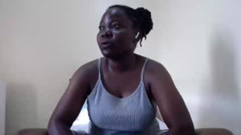 Snapshot of alicialust1 chatting on January 8, 2:03 pm alicialust1 online show from January 8, 2:03 pm