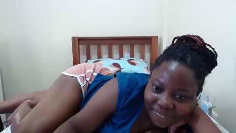 Snapshot of alicialust1 chatting on January 17, 6:04 am alicialust1 online show from January 17, 6:04 am