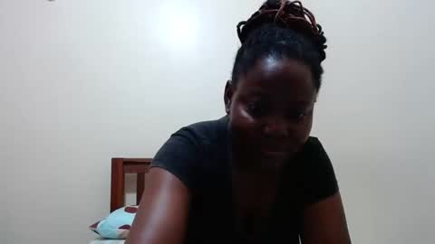 Snapshot of alicialust1 chatting on January 18, 5:15 pm alicialust1 online show from January 18, 5:15 pm