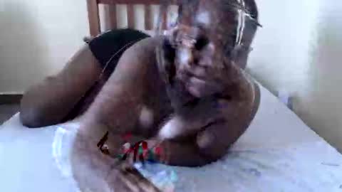 Snapshot of alicialust1 chatting on February 21, 12:17 pm alicialust1 online show from February 21, 12:17 pm