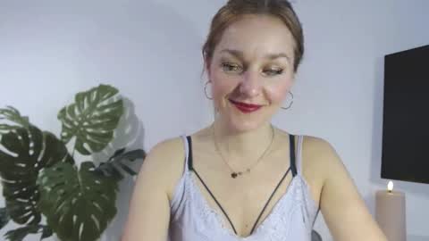 Alicia online show from March 11, 7:03 am