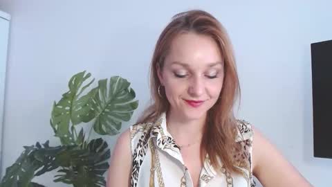 Alicia online show from April 1, 6:47 am