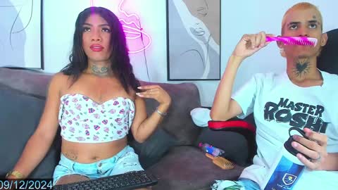 Alicia  online show from December 9, 11:03 pm