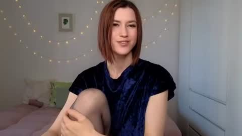 Snapshot of alicianoveli chatting on June 25, 7:46 am alicianoveli online show from June 25, 7:46 am