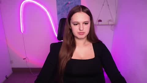 Snapshot of alicie_dream_ chatting on October 30, 12:17 pm Alicie online show from October 30, 12:17 pm