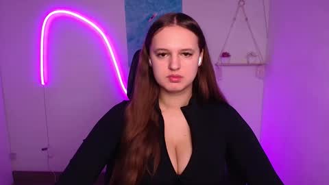 Snapshot of alicie_dream_ chatting on November 9, 6:44 am Alicie online show from November 9, 6:44 am