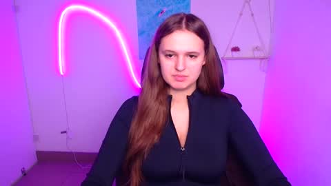 Snapshot of alicie_dream_ chatting on November 14, 12:26 pm Alicie online show from November 14, 12:26 pm