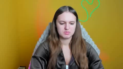 Snapshot of alicie_dream_ chatting on November 20, 12:16 pm Alicie online show from November 20, 12:16 pm