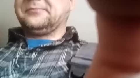 Snapshot of aliens88 chatting on February 8, 12:50 pm Aliens88 online show from February 8, 12:50 pm