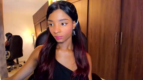 Snapshot of alika_houston chatting on September 12, 2:11 am IG Alik nasso online show from September 12, 2:11 am