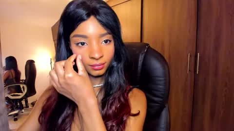 Snapshot of alika_houston chatting on September 14, 3:49 am IG Alik nasso online show from September 14, 3:49 am