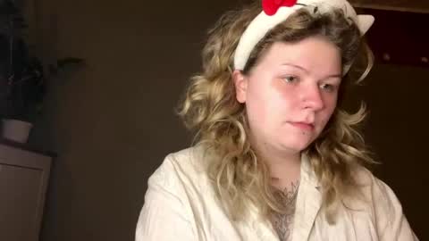 Alina online show from April 16, 8:31 pm