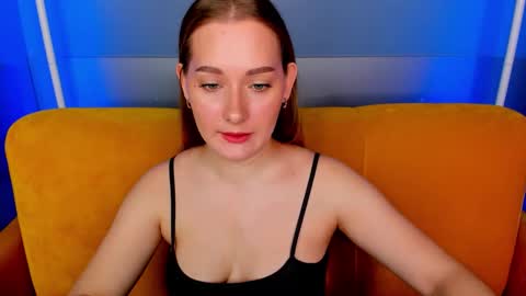 Snapshot of alinawise chatting on February 10, 1:32 am alinawise online show from February 10, 1:32 am