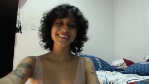  Ali  online show from October 7, 11:57 pm