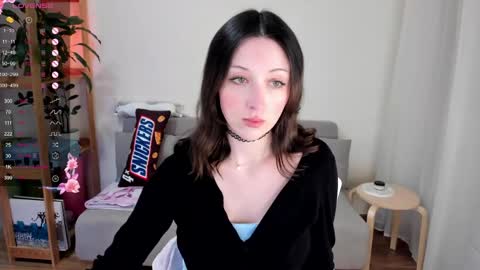 Alya  PVT open  online show from April 19, 8:00 pm