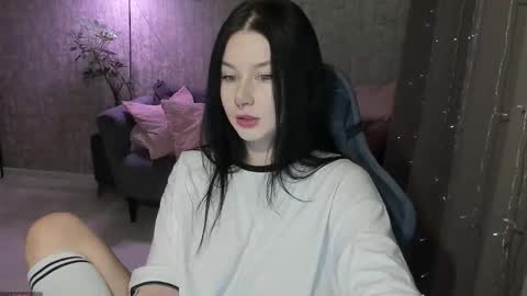 Aline Greeeen online show from October 16, 1:17 am