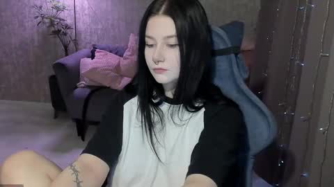 Aline Greeeen online show from October 25, 4:42 am