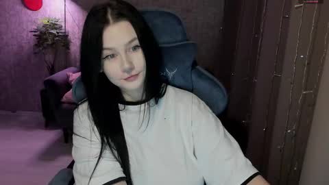 Aline Greeeen online show from February 23, 10:45 am