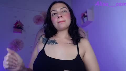 Snapshot of alisa__cain chatting on May 31, 8:43 am Alejandra online show from May 31, 8:43 am