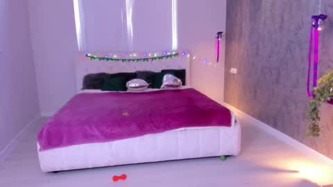 alisa_glamur online show from March 8, 1:25 pm