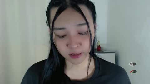 Shanti xhey online show from February 3, 10:09 am