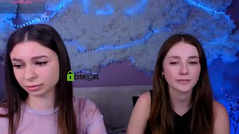 Snapshot of alisabliss chatting on June 9, 9:21 am Alisa online show from June 9, 9:21 am