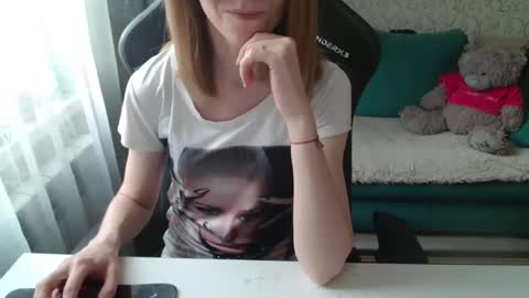 AlisaRogsx online show from May 21, 4:36 pm