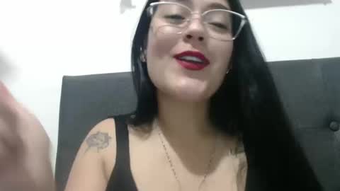 alisha_9997 online show from October 17, 10:34 pm