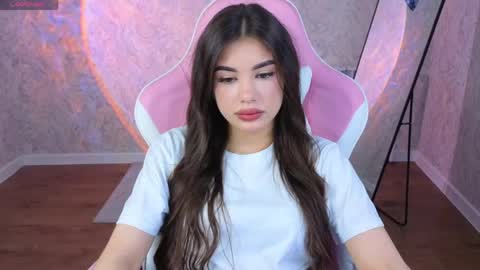 Alisha online show from April 14, 1:55 am