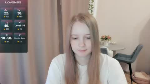 Alya online show from June 25, 2:54 pm