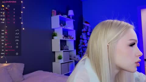 Alisha online show from February 12, 2:23 pm