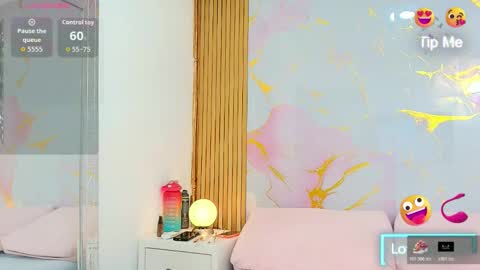 Snapshot of alishadixon chatting on November 11, 12:05 pm Alisha online show from November 11, 12:05 pm