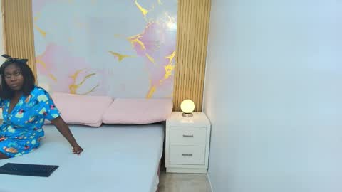 Snapshot of alishadixon chatting on November 14, 11:53 am Alisha online show from November 14, 11:53 am