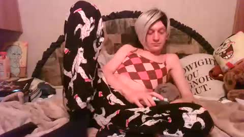 Alisha online show from October 23, 8:24 am