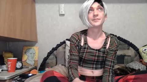 Alisha online show from November 16, 9:15 am