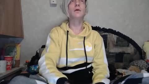 Alisha online show from March 3, 10:10 am