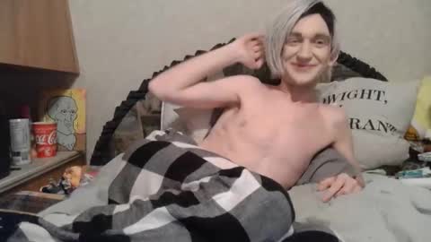 Alisha online show from April 14, 2:17 am