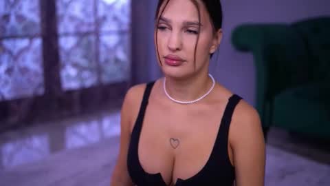 alisharossen online show from October 6, 5:16 am