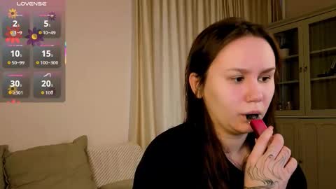 Alisia online show from November 18, 7:13 am