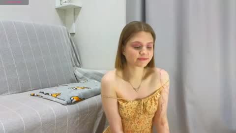 Alisia online show from April 5, 12:46 pm